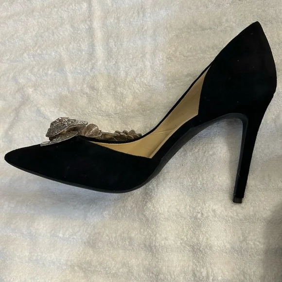 Jessica Simpson velvet like black heels embellished with silver flower details. - Picture 5 of 8